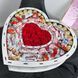 Подарунковий бокс Серце насолоди з Kinder Bueno Ferrero Rocher та мильними трояндами 1110 фото 2