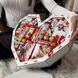 Рождественский сладкий набор бокс сердечко для неё с печеньем конфетами и носками 1124 фото 4