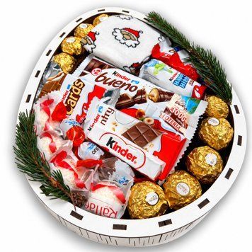 Подарунковий набір бокс kinder новорічний з цукерками солодкий подарунок 1139 фото
